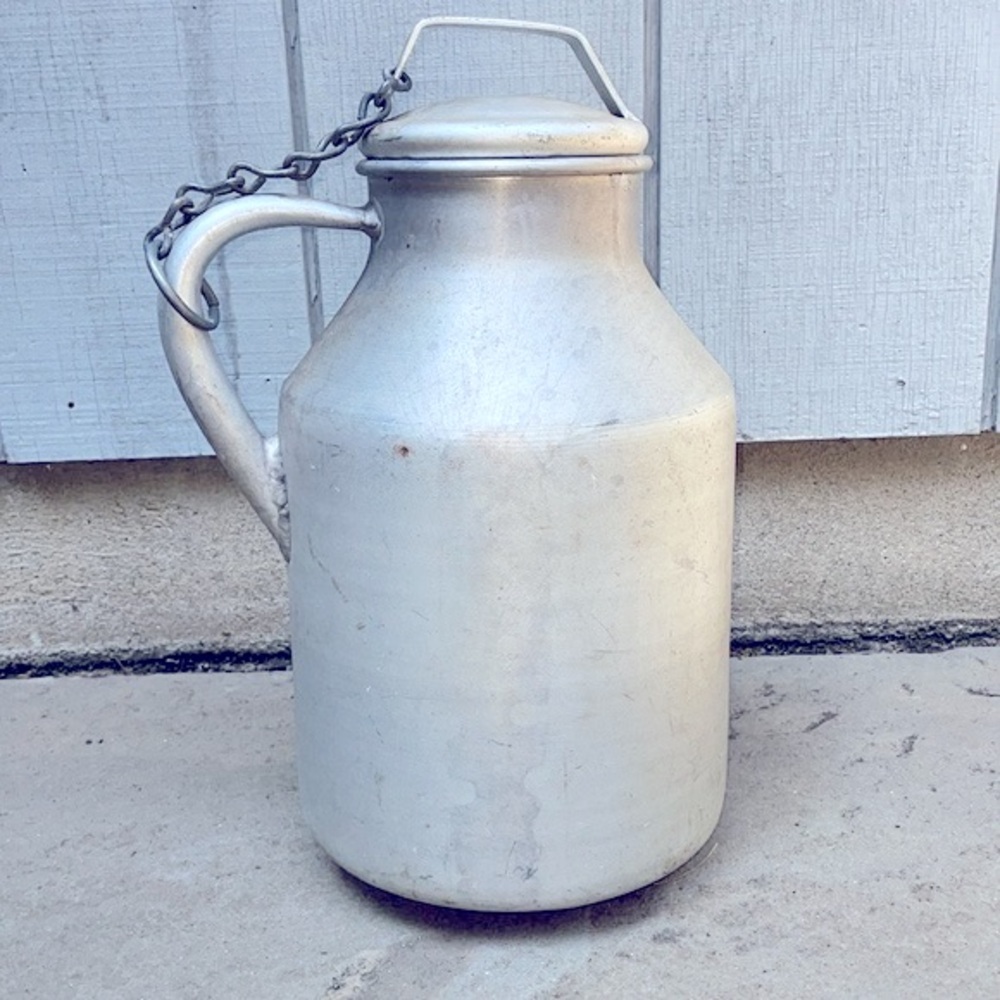 Wear-Ever Milk Can Vintage Aluminum 2 Gallon #5772 Original Lid Circa 1950’s